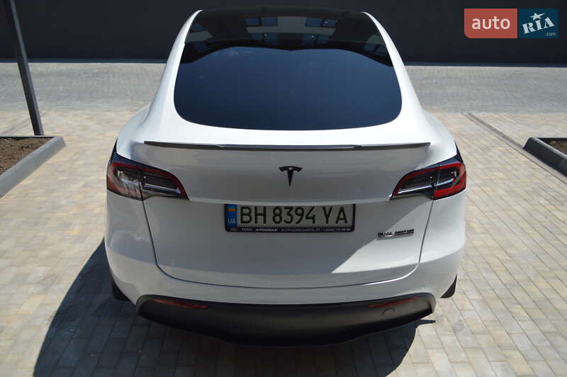 Позашляховик / Кросовер Tesla Model Y 2021 в Одесі