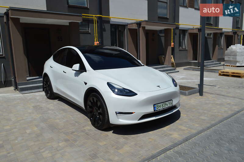 Позашляховик / Кросовер Tesla Model Y 2021 в Одесі
