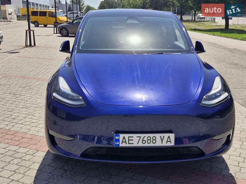 Внедорожник / Кроссовер Tesla Model Y 2023 в Днепре
