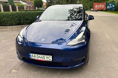 Позашляховик / Кросовер Tesla Model Y 2022 в 