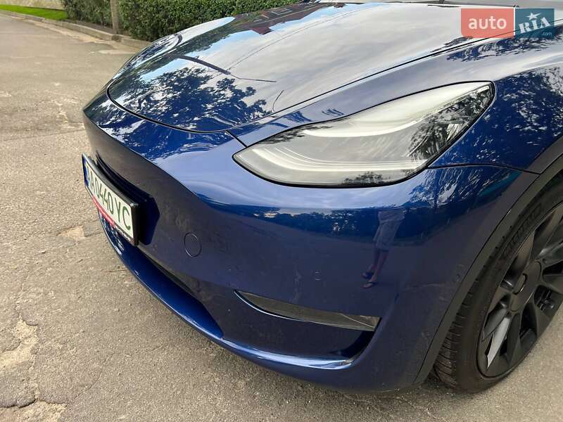 Позашляховик / Кросовер Tesla Model Y 2022 в Києві