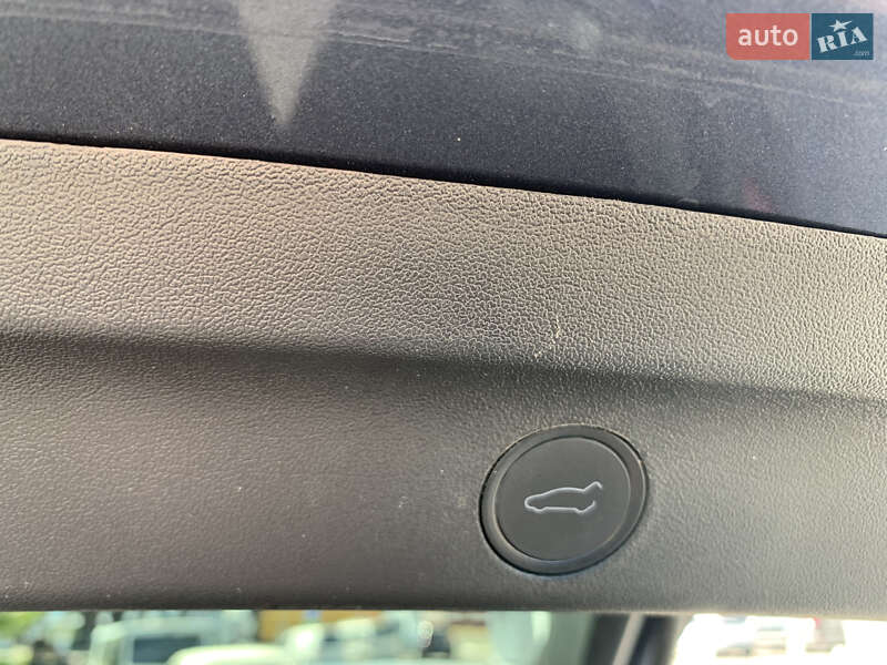 Позашляховик / Кросовер Tesla Model Y 2023 в Одесі