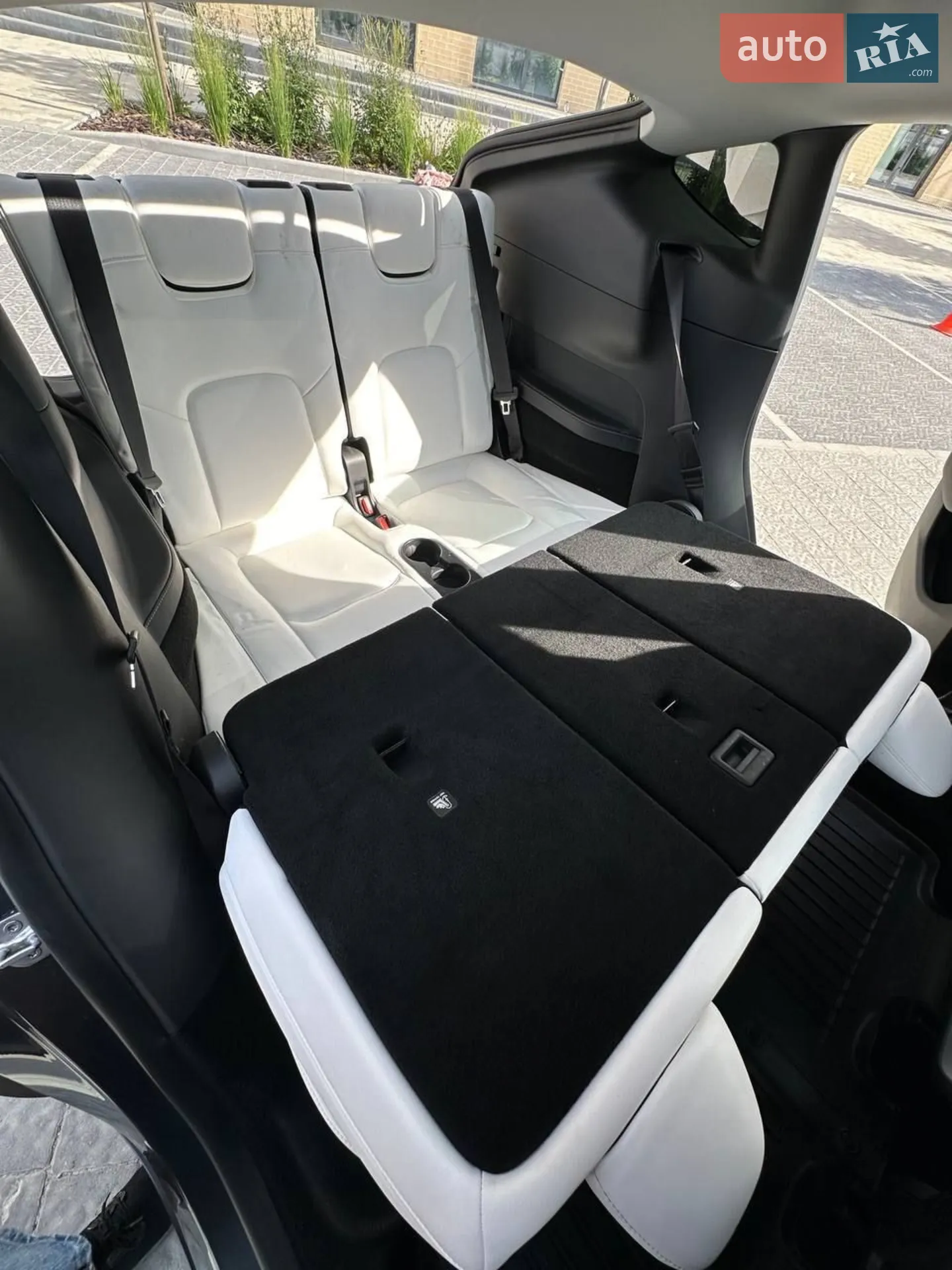 2021 Tesla Model Y - мініатюра 14