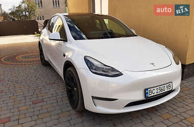 Позашляховик / Кросовер Tesla Model Y 2022 в 