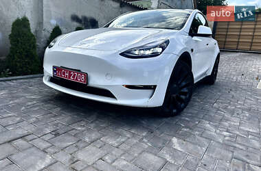 Позашляховик / Кросовер Tesla Model Y 2022 в 