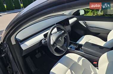 Позашляховик / Кросовер Tesla Model Y 2020 в 