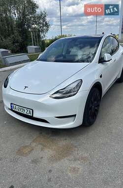 Внедорожник / Кроссовер Tesla Model Y 2020 в Киеве