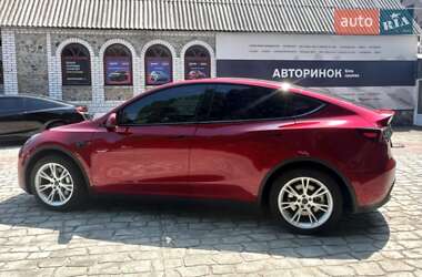 Внедорожник / Кроссовер Tesla Model Y 2024 в 