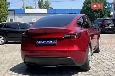 Внедорожник / Кроссовер Tesla Model Y 2024 в 