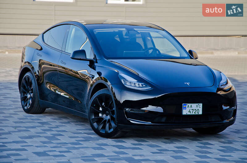 Позашляховик / Кросовер Tesla Model Y 2022 в Києві