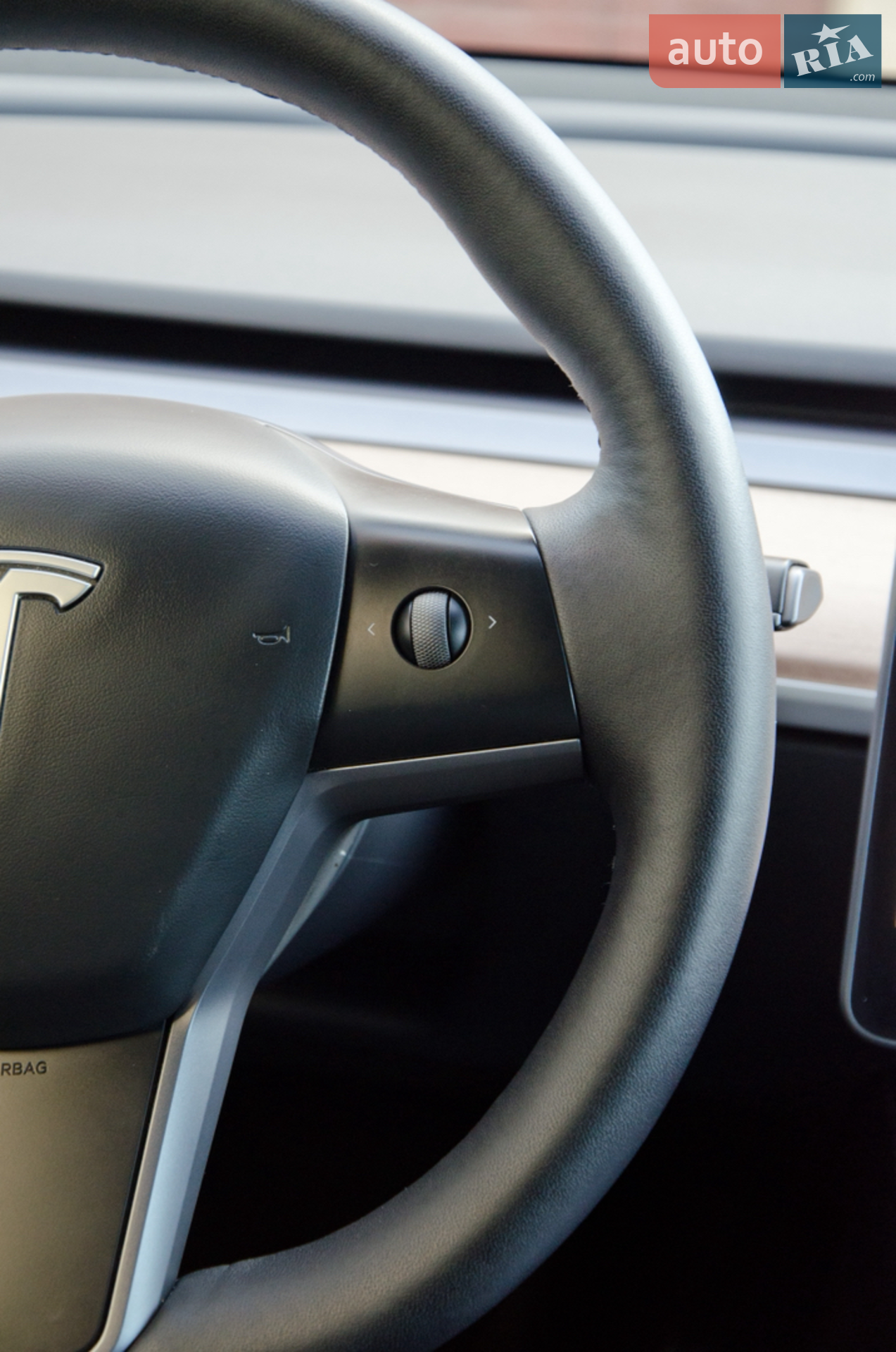 2022 Tesla Model Y - мініатюра 31