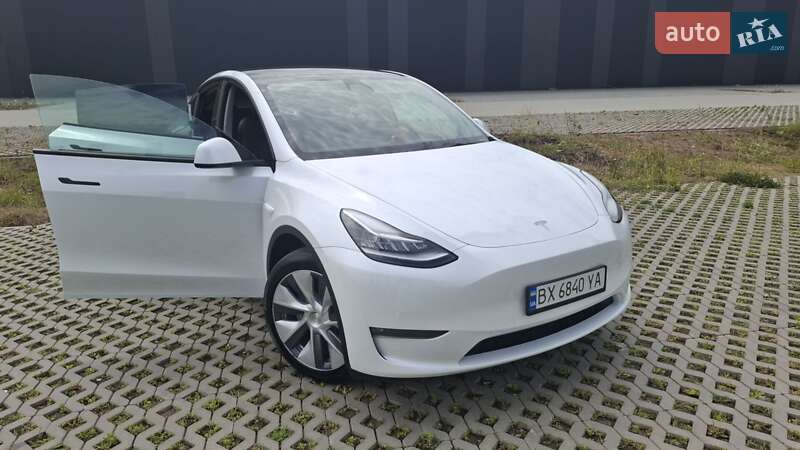 Позашляховик / Кросовер Tesla Model Y 2021 в Хмельницькому