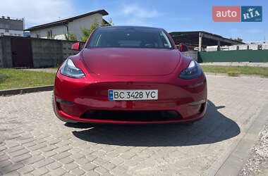 Внедорожник / Кроссовер Tesla Model Y 2024 в 