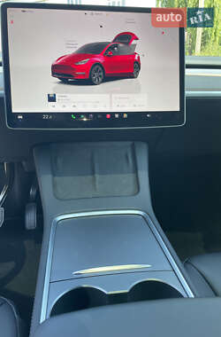 Внедорожник / Кроссовер Tesla Model Y 2024 в 