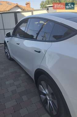Внедорожник / Кроссовер Tesla Model Y 2020 в 
