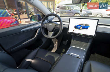 Внедорожник / Кроссовер Tesla Model Y 2023 в 