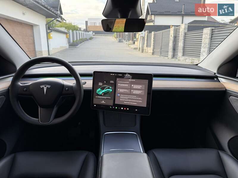 Внедорожник / Кроссовер Tesla Model Y 2024 в Хмельницком