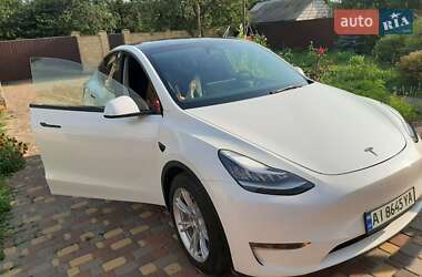 Позашляховик / Кросовер Tesla Model Y 2023 в 