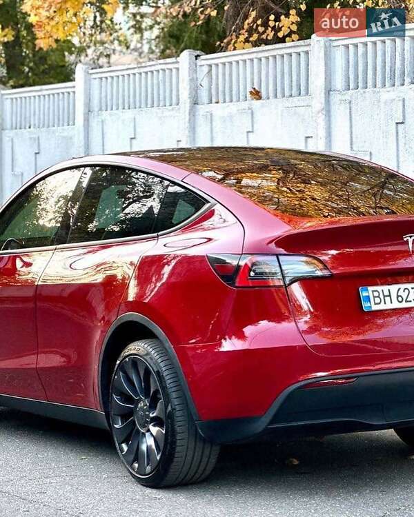 Внедорожник / Кроссовер Tesla Model Y 2021 в Виннице