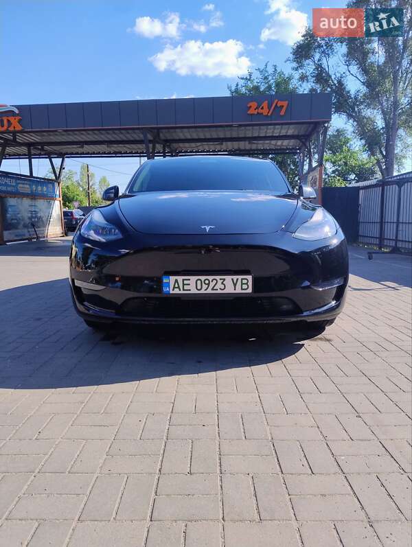 Внедорожник / Кроссовер Tesla Model Y 2022 в Новомосковске