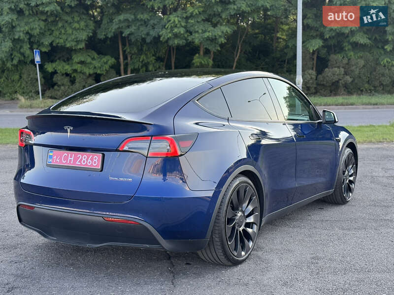 Позашляховик / Кросовер Tesla Model Y 2022 в Львові