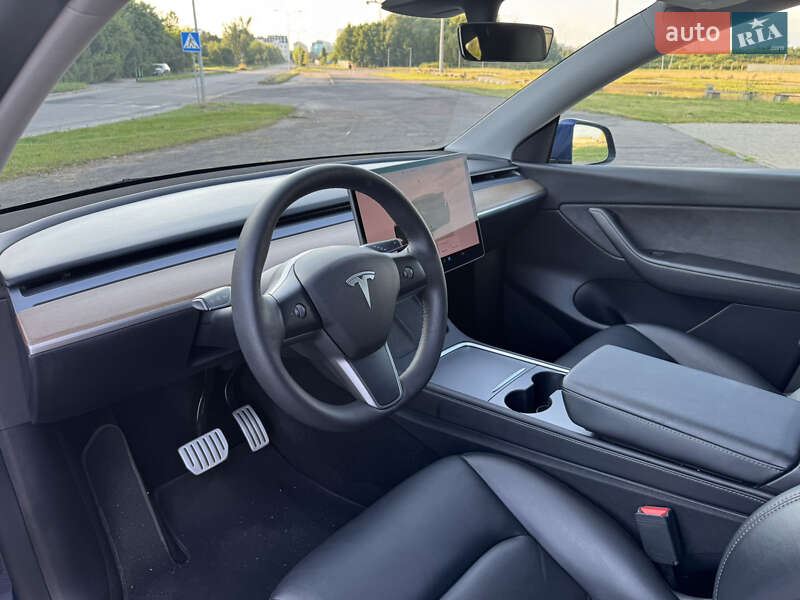 Позашляховик / Кросовер Tesla Model Y 2022 в Львові