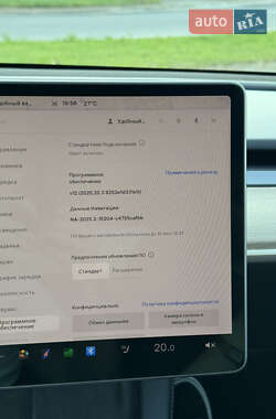 Позашляховик / Кросовер Tesla Model Y 2022 в 