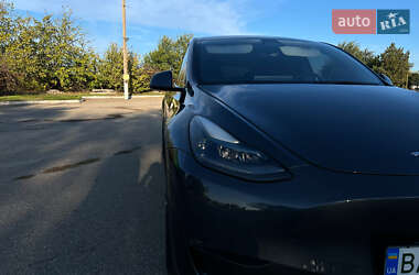 Позашляховик / Кросовер Tesla Model Y 2021 в 