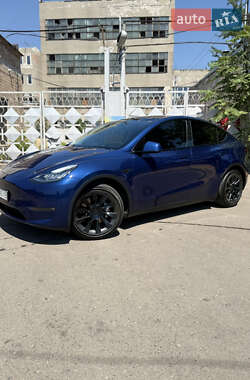 Позашляховик / Кросовер Tesla Model Y 2022 в 