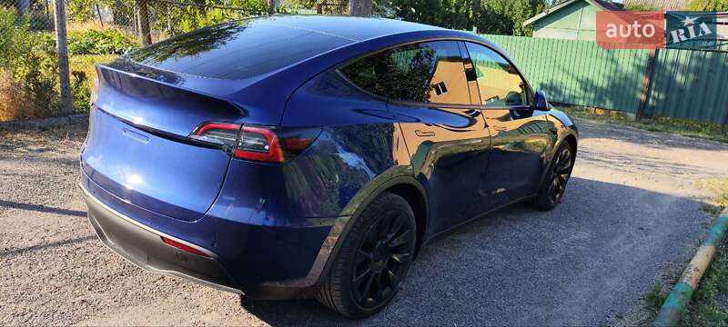 Позашляховик / Кросовер Tesla Model Y 2021 в Черкасах