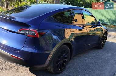 Позашляховик / Кросовер Tesla Model Y 2021 в 