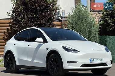 Позашляховик / Кросовер Tesla Model Y 2022 в 