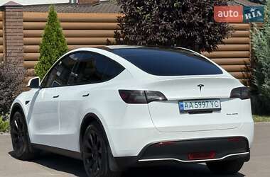 Позашляховик / Кросовер Tesla Model Y 2022 в 