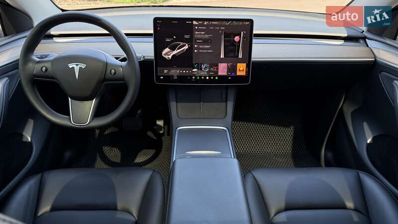 Позашляховик / Кросовер Tesla Model Y 2022 в Києві