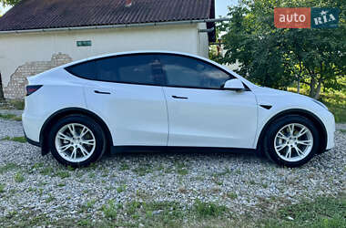 Внедорожник / Кроссовер Tesla Model Y 2021 в 