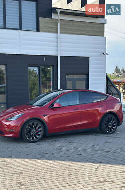 Позашляховик / Кросовер Tesla Model Y 2021 в 