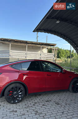Позашляховик / Кросовер Tesla Model Y 2021 в 