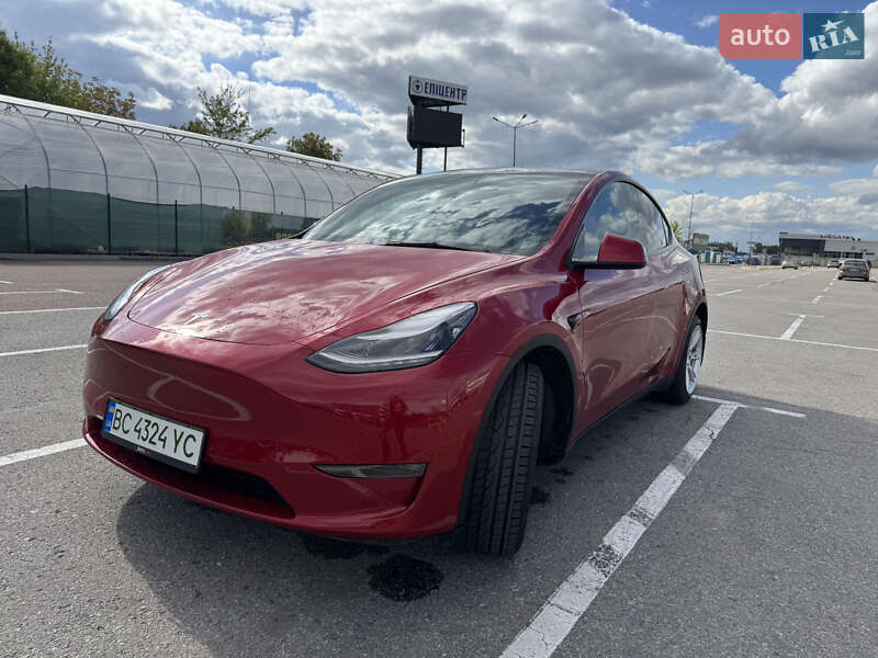 Позашляховик / Кросовер Tesla Model Y 2020 в Львові