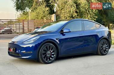 Позашляховик / Кросовер Tesla Model Y 2022 в 