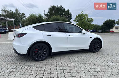 Внедорожник / Кроссовер Tesla Model Y 2022 в 