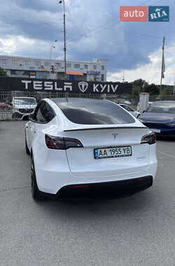 Внедорожник / Кроссовер Tesla Model Y 2022 в 