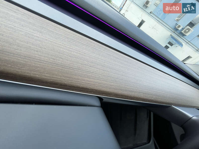 Позашляховик / Кросовер Tesla Model Y 2022 в Києві