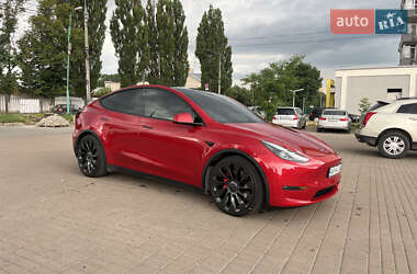 Позашляховик / Кросовер Tesla Model Y 2021 в 