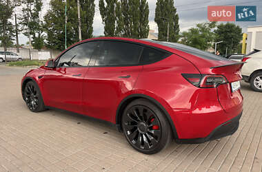 Позашляховик / Кросовер Tesla Model Y 2021 в 