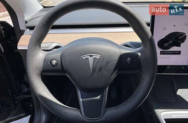 Внедорожник / Кроссовер Tesla Model Y 2022 в 
