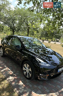 Внедорожник / Кроссовер Tesla Model Y 2023 в 