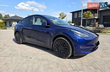 Внедорожник / Кроссовер Tesla Model Y 2023 в 