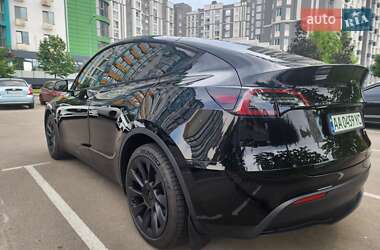Позашляховик / Кросовер Tesla Model Y 2022 в 