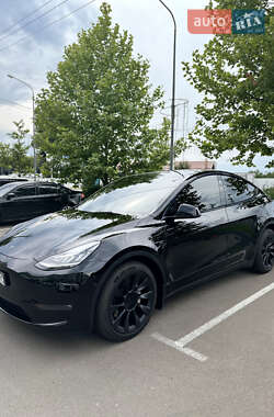 Позашляховик / Кросовер Tesla Model Y 2022 в 