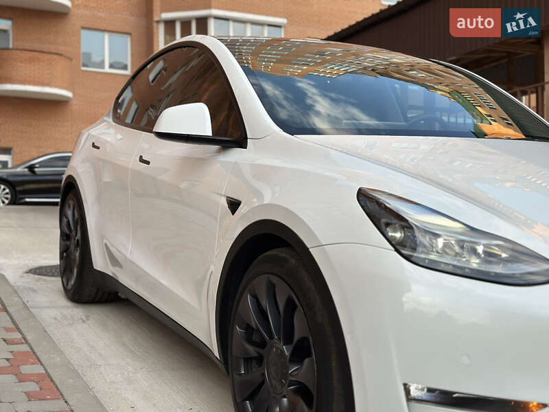 Позашляховик / Кросовер Tesla Model Y 2021 в Білій Церкві